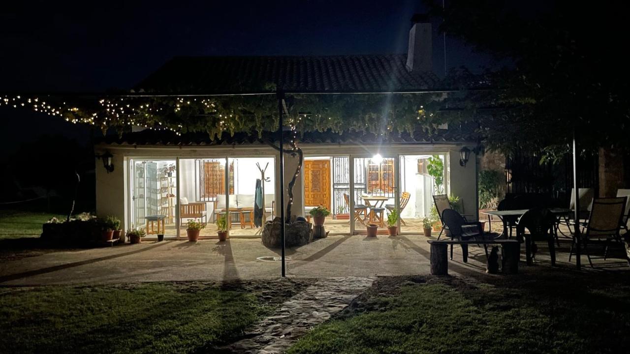 Los Manantiales Casa Rural Alcaraz Eksteriør billede